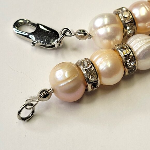 Pearl Statement Choker Necklace - Picture 5 of 10